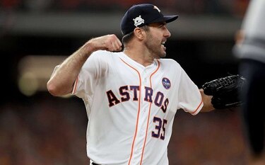Verlander domina a NY; Astros obligan a decisivo séptimo juego