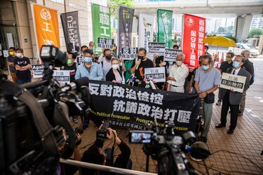 Nueve activistas prodemocracia de Hong Kong, declarados culpables por manifestación de 2019