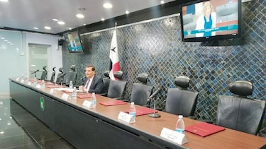 Comisión de Credenciales no logra cuórum para Tapia