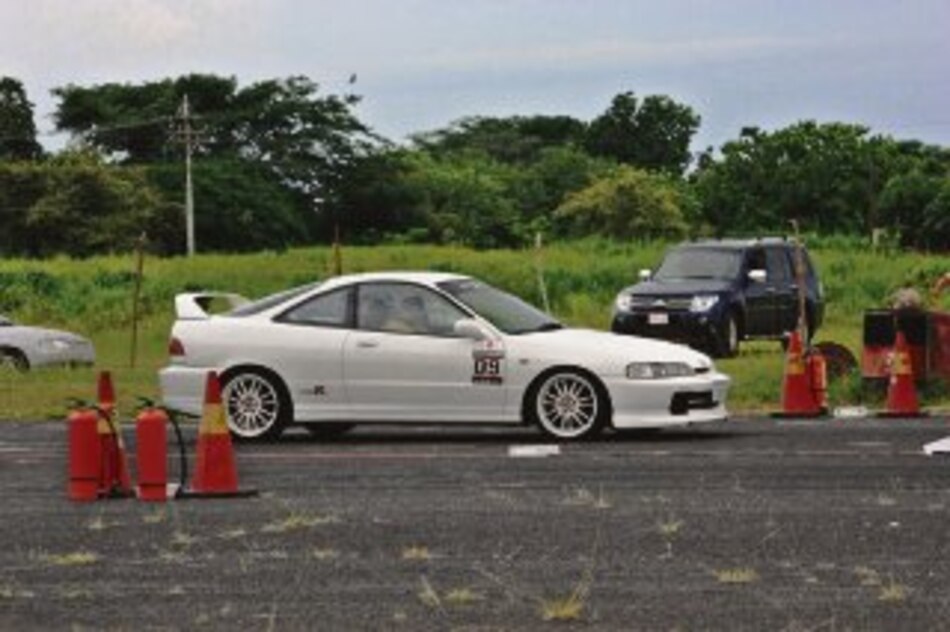 Dura batalla en última fecha del ‘drag’