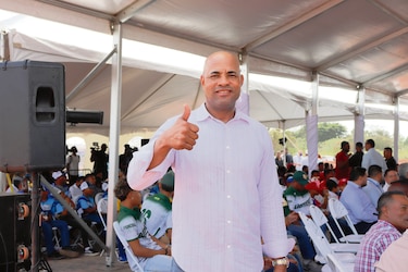 El panameño Rubén Rivera estará en el cuerpo técnico de los Piratas de Campeche