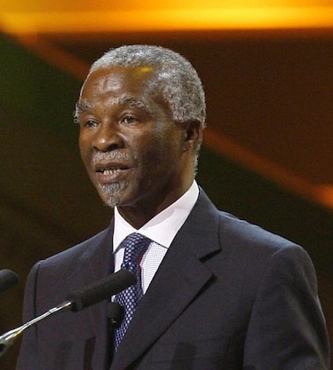 El expresidente Thabo Mbeki confía en que Mandela mejore