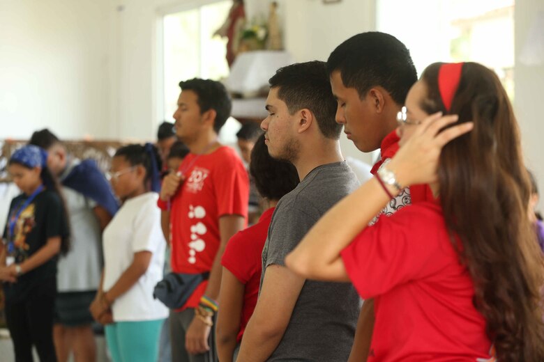 Un ‘jolgorio’ espiritual, lejos de la mojadera de Carnaval