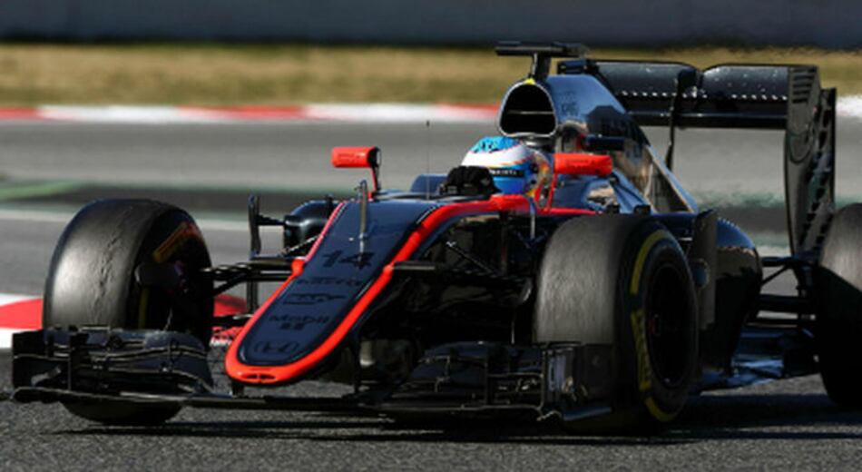 Fernando Alonso se recupera bien tras accidente en prácticas