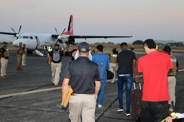 Panamá deporta a 30 colombianos por incumplir leyes migratorias