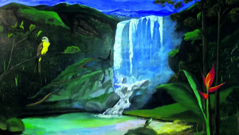 Paisajes de cielos azules y violetas