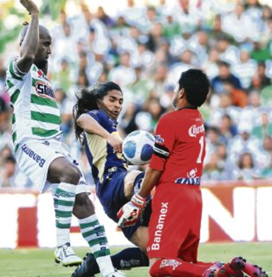 Ganó el Santos del panameño Baloy