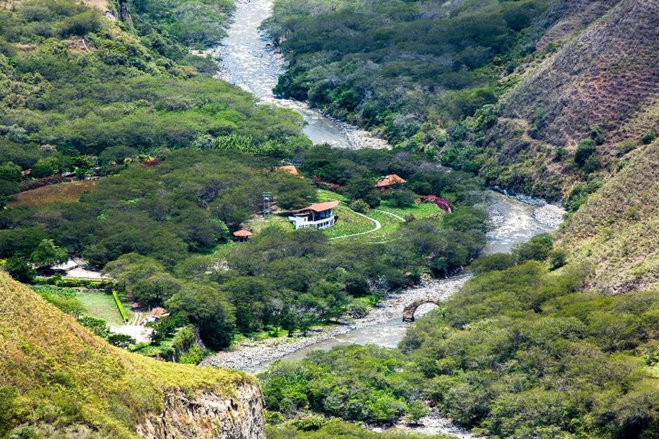 Hallan cuatro cuerpos tras nueva masacre en zona golpeada por la violencia en Colombia