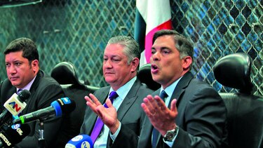 Crisis política pone en alerta a gremios