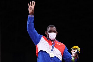 Mijaín López se instala en el Olimpo junto a Lewis, Phelps y Oerter
