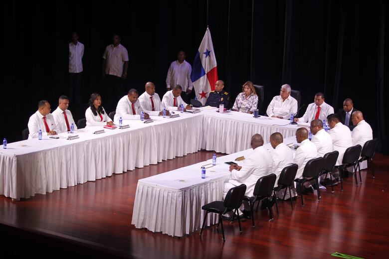 Colón se viste de gala para celebrar la consolidación de la Separación de Panamá de Colombia