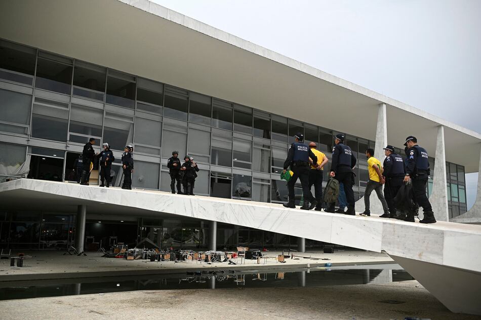 El estado de la democracia en América Latina: Situación actual, tendencias y una agenda de reformas