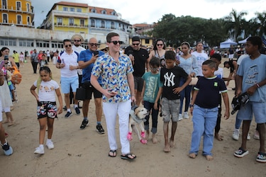 Playa Prieta reabre con nuevo nombre y reglas en el Casco Antiguo