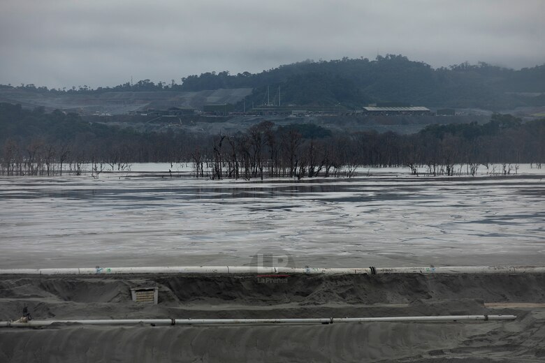 ¿Qué sucede dentro de la mina de Donoso?