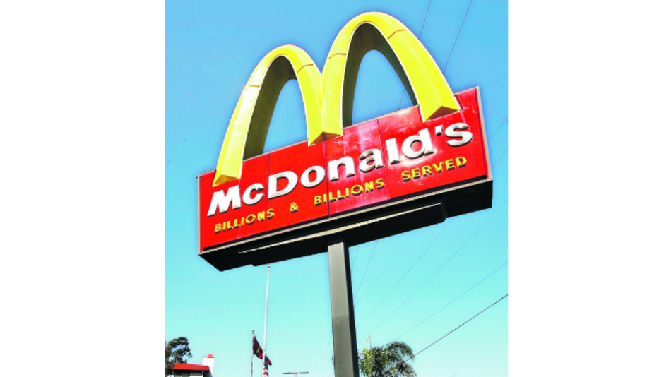 Cajita Feliz sin juguete en Chile