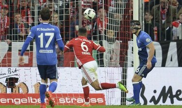 Bayern barre al Schalke y avanza a semifinales