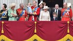 La reina Isabel II celebra su 89 cumpleaños con un desfile militar