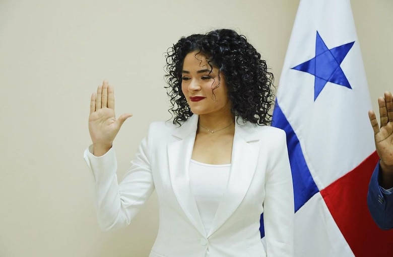 Irma Hernández denuncia nombramientos ‘cashback’, siete planillas y deuda de $14 millones en San Miguelito