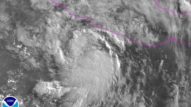 Tormenta tropical Dora se forma frente a costa de México