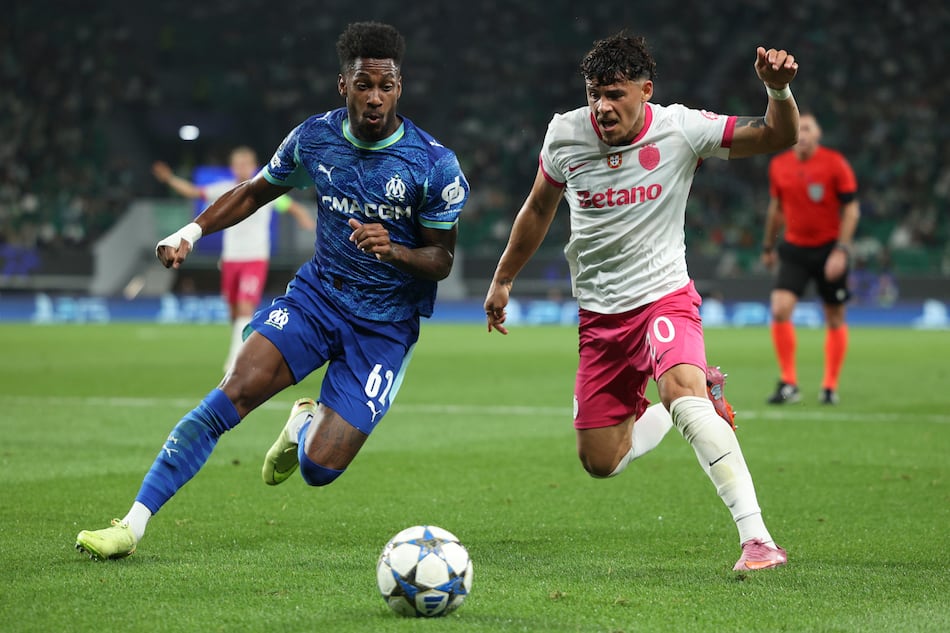 Siete defensores panameños están en acción en el fútbol europeo