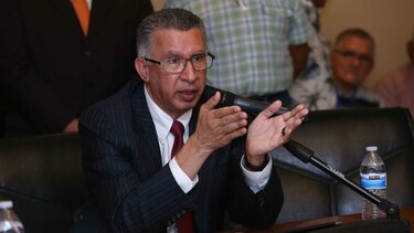 Bancada del PRD frena ratificación del nuevo director de la Caja de Seguro Social