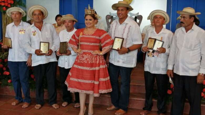 Nutrida cantidad de participantes en concursos del Festival de La Mejorana
