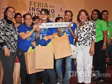 Premian el talento científico juvenil