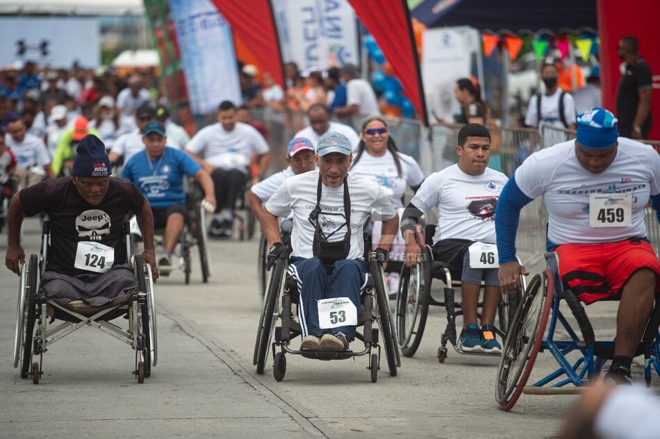 Corriendo para promover la inclusión de las personas con discapacidad