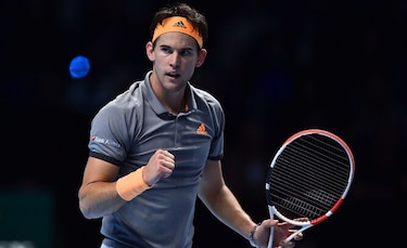 Thiem derrota a Djokovic y se mete en semifinales del Masters