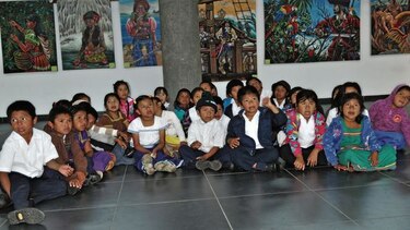 Para incentivar a los niños a leer en inglés en Boquete