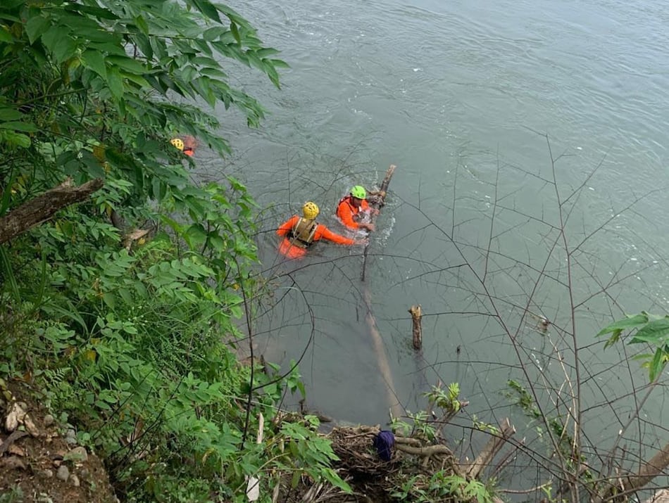 Sinaproc y Bomberos buscan a menor que cayó al río Changuinola