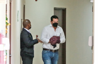 Fiscal pide condena para el exministro Ferrufino en caso de adquisición irregular de vehículo