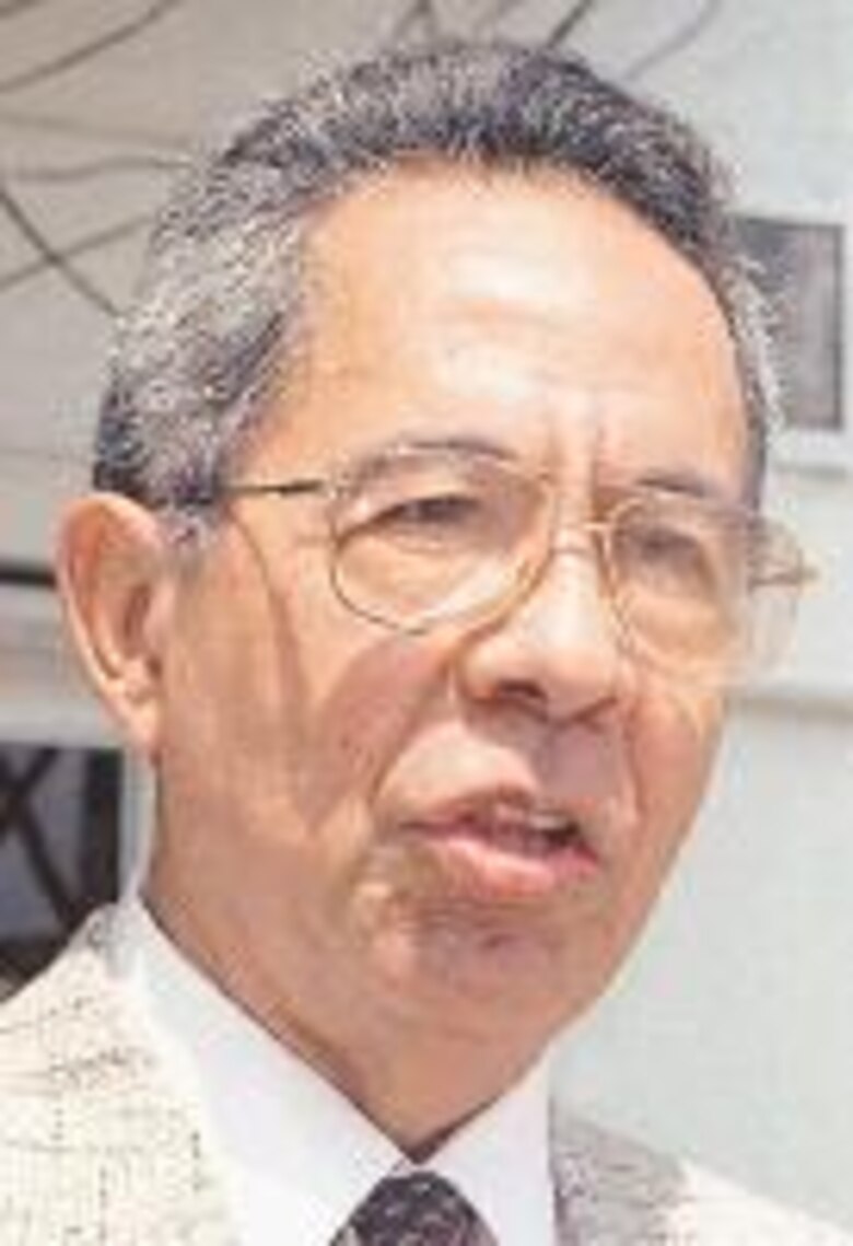 Gozaine admite apoyo a Salas