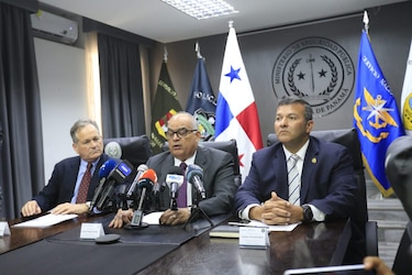 Desmantelan una red de minería ilegal que operaba en la Cuenca del Canal de Panamá