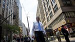 Cae la carga de una grúa en Nueva York: 10 heridos