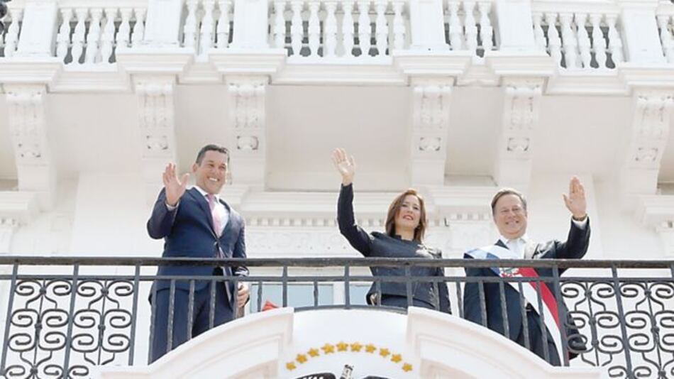 Varela recibe credenciales de Zavarce, designada de Guaidó