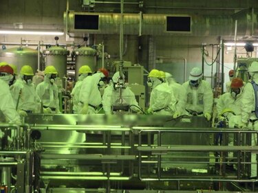 TEPCO comienza segunda retirada de combustible del reactor 4 de Fukushima