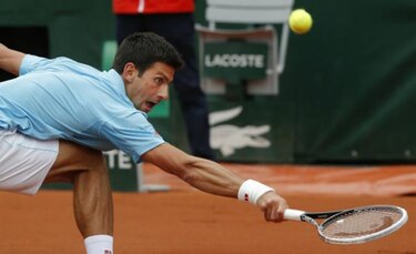 Djokovic debuta firme en el Roland Garros