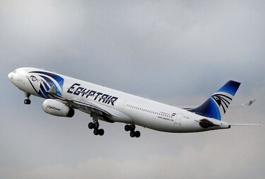 Caja negra de avión EgyptAir confirma detección de humo antes de estrellarse