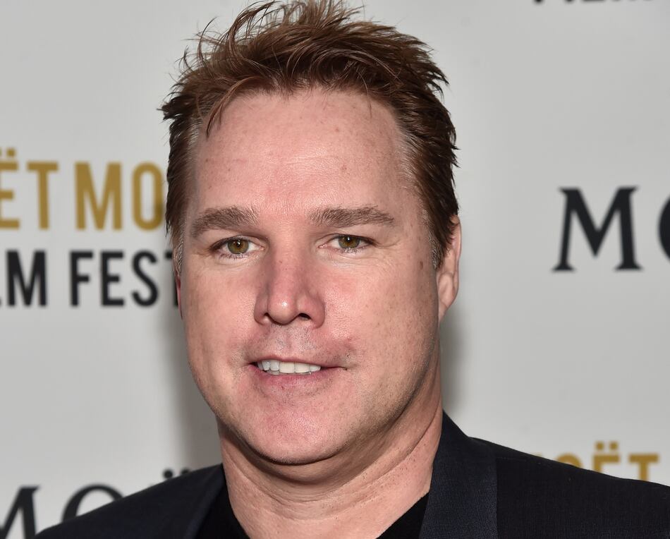 Arrestan a ejecutivo de Hollywood acusado de violar a tres mujeres