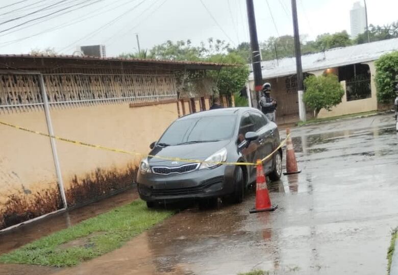 Asaltan sucursal de la Caja de Ahorros frente a Villa Lucre