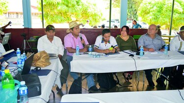 Ngäbes reiteran al Gobierno cancelación de Barro Blanco