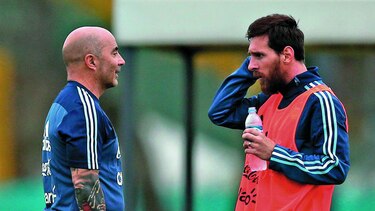 Lionel Messi llegó a Argentina para enrolarse a la sele