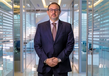 Raúl Quevedo y su equipo de trabajo, lideran un banco enfocado en la reactivación económica del país