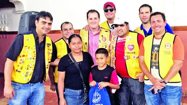 Entrega de becas escolares