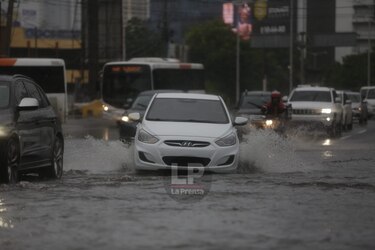 Ondas Tropicales 24 y 25 provocarán lluvias y tormentas en gran parte del país este fin de semana