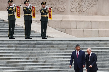 Xi y Putin extienden el Tratado Bilateral de Buena Vecindad entre sus países