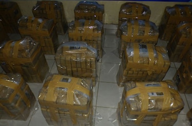 Capturan velero con 500 paquetes de droga cerca de la costa en Los Santos