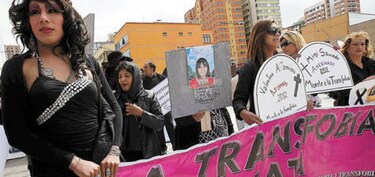 Transexuales modificarán su cédula de identidad en Bolivia