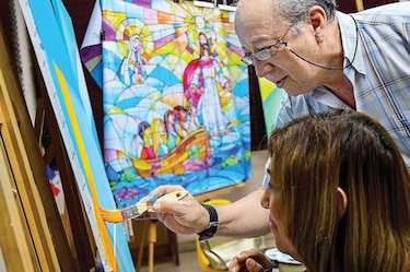 El mensaje del mural para la última misa